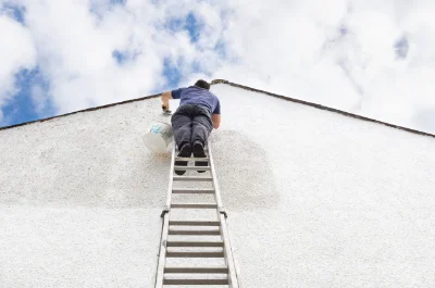 Peinture extérieure à Roquebrune — façades et ravalement